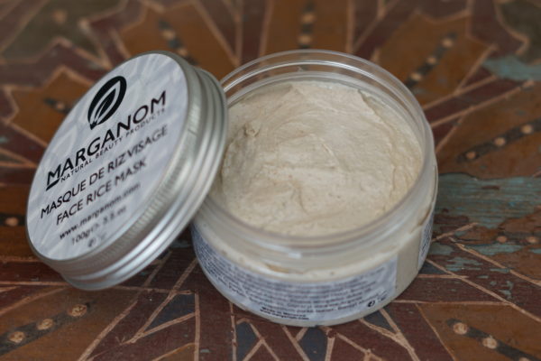FACE AND BODY RICE SCRUB